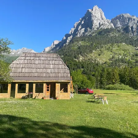 2 Bar Restaurant Camping