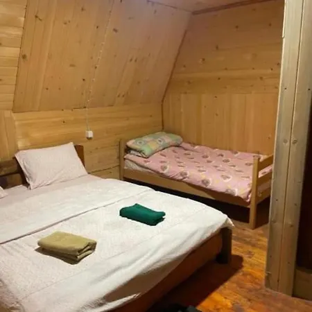 2 Bar Restaurant * Valbone